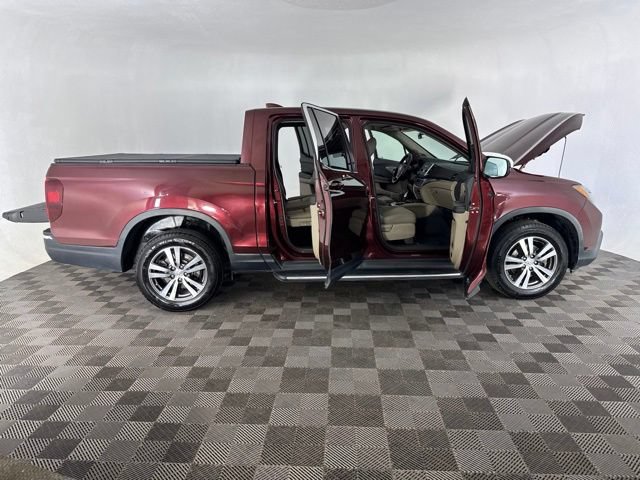 Used 2017 Honda Ridgeline RTS image 17