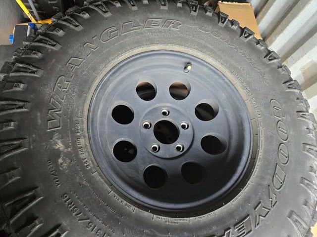 Used 2016 Jeep Wrangler Willys Wheeler image 27