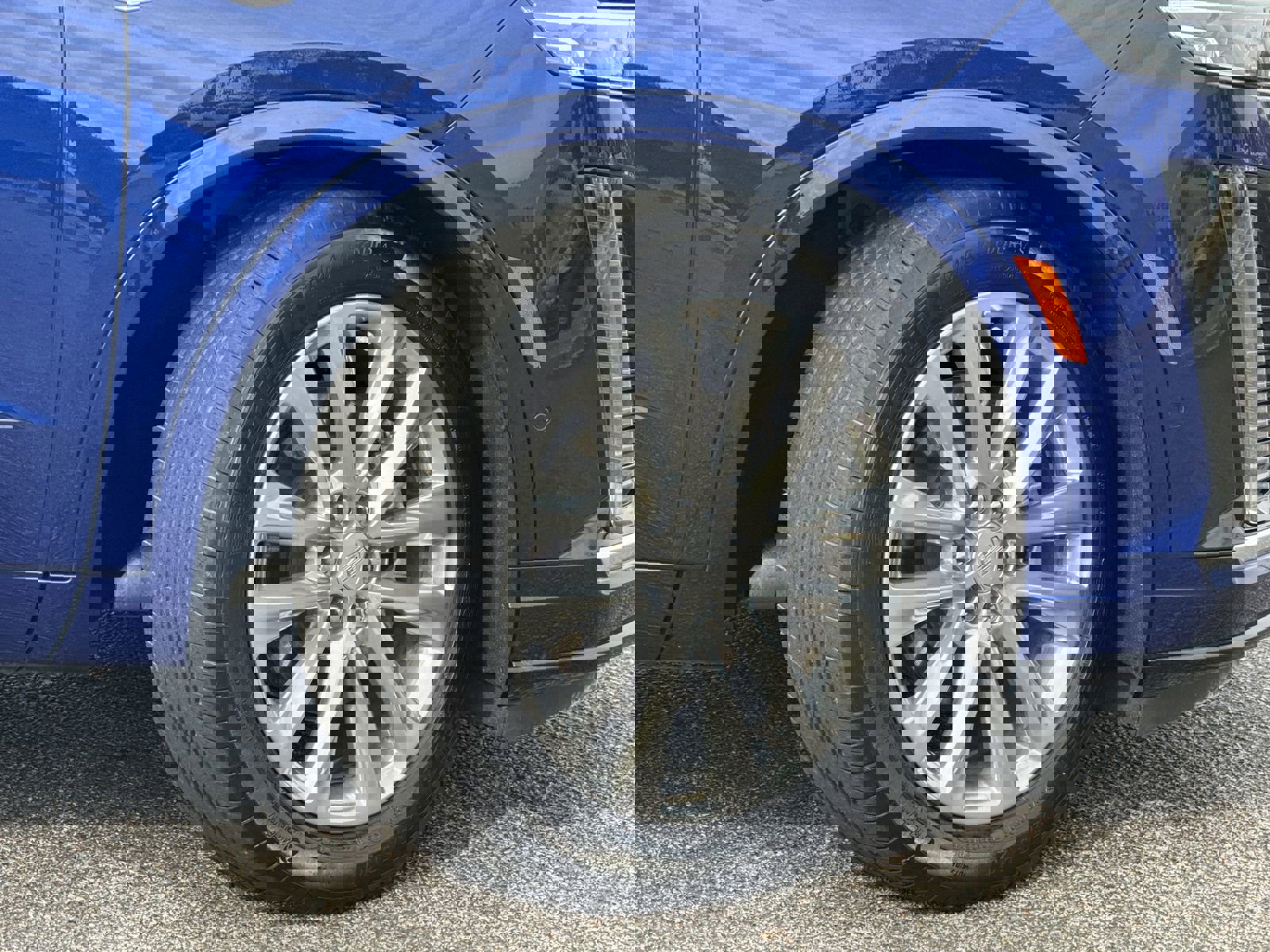 Used 2024 Cadillac XT6 Premium Luxury w/ Platinum Package image 12