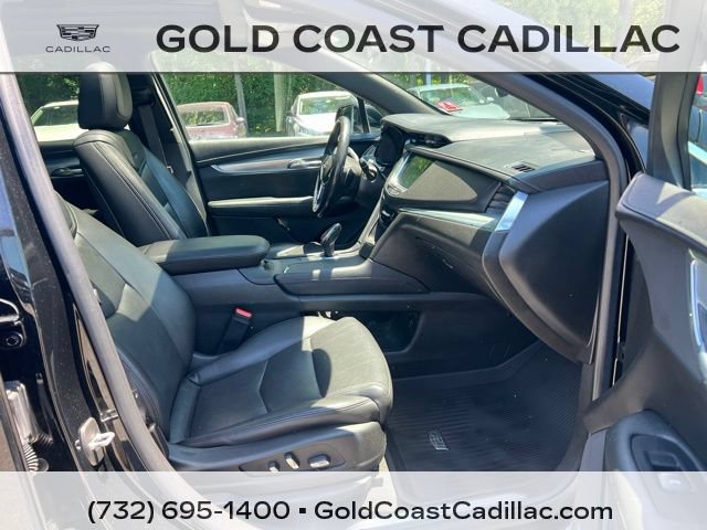 Used 2019 Cadillac XT5 Luxury w/ Sport Package FWD image 7