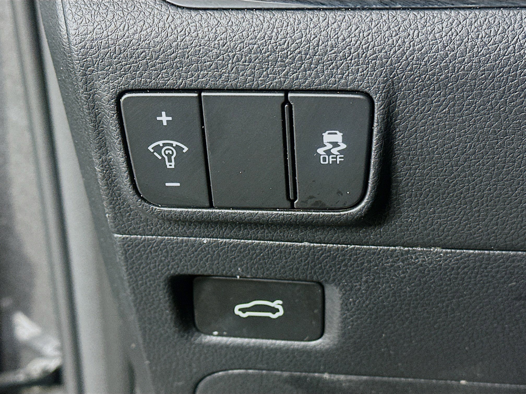 Used 2025 Kia K5 LXS image 17