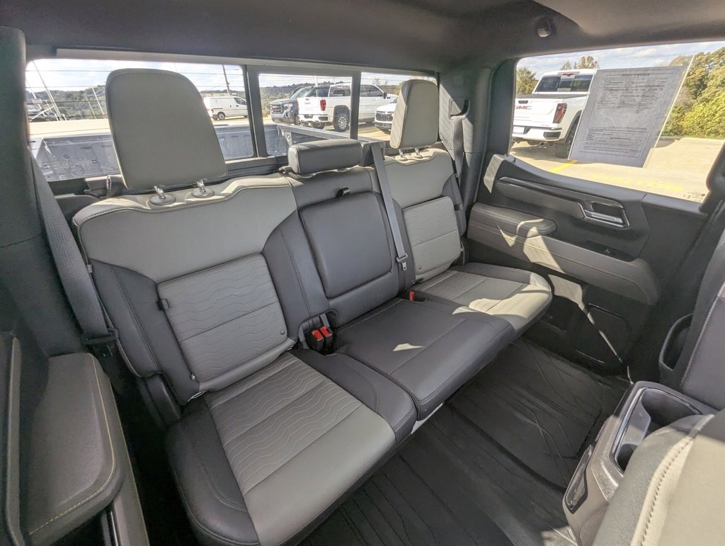 Used 2024 Chevrolet Silverado 1500 ZR2 w/ Technology Package image 31