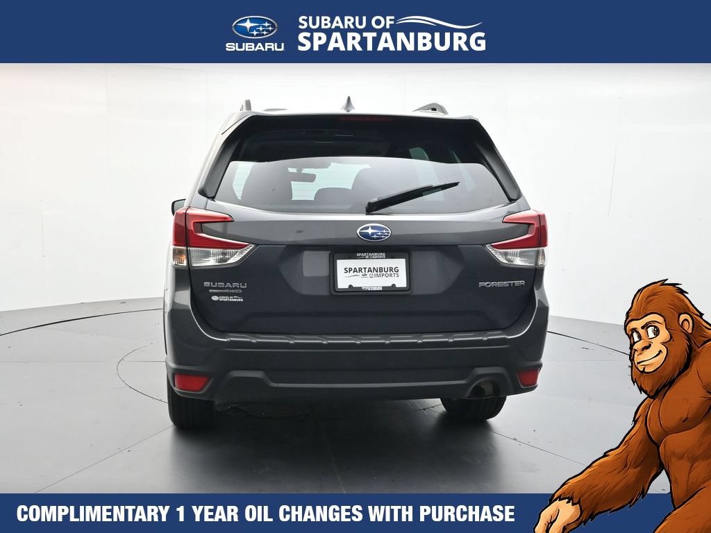 Used 2023 Subaru Forester Premium AWD/4WD image 7