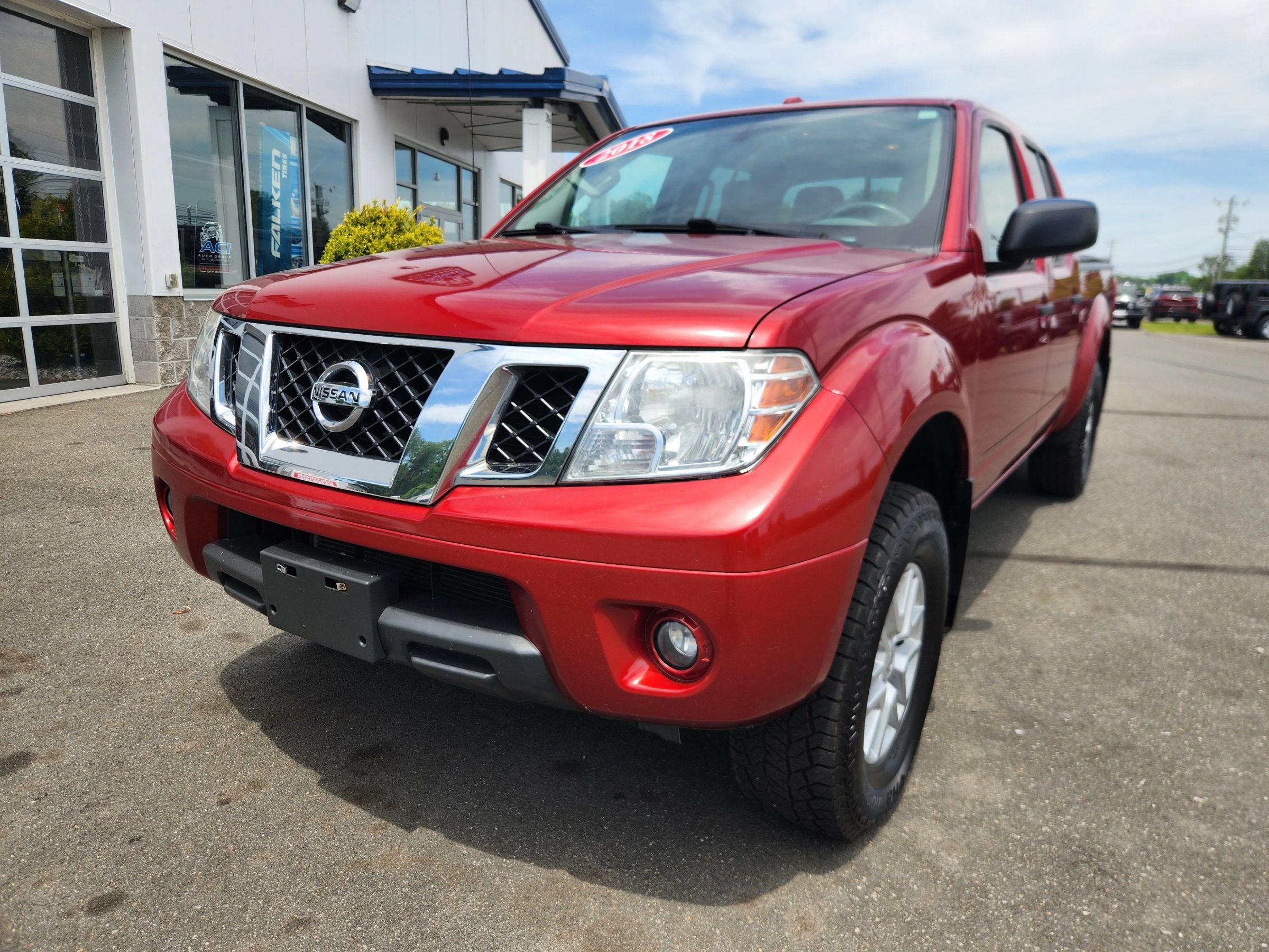 Used 2018 Nissan Frontier SV w/ Value Truck Package AWD/4WD image 6