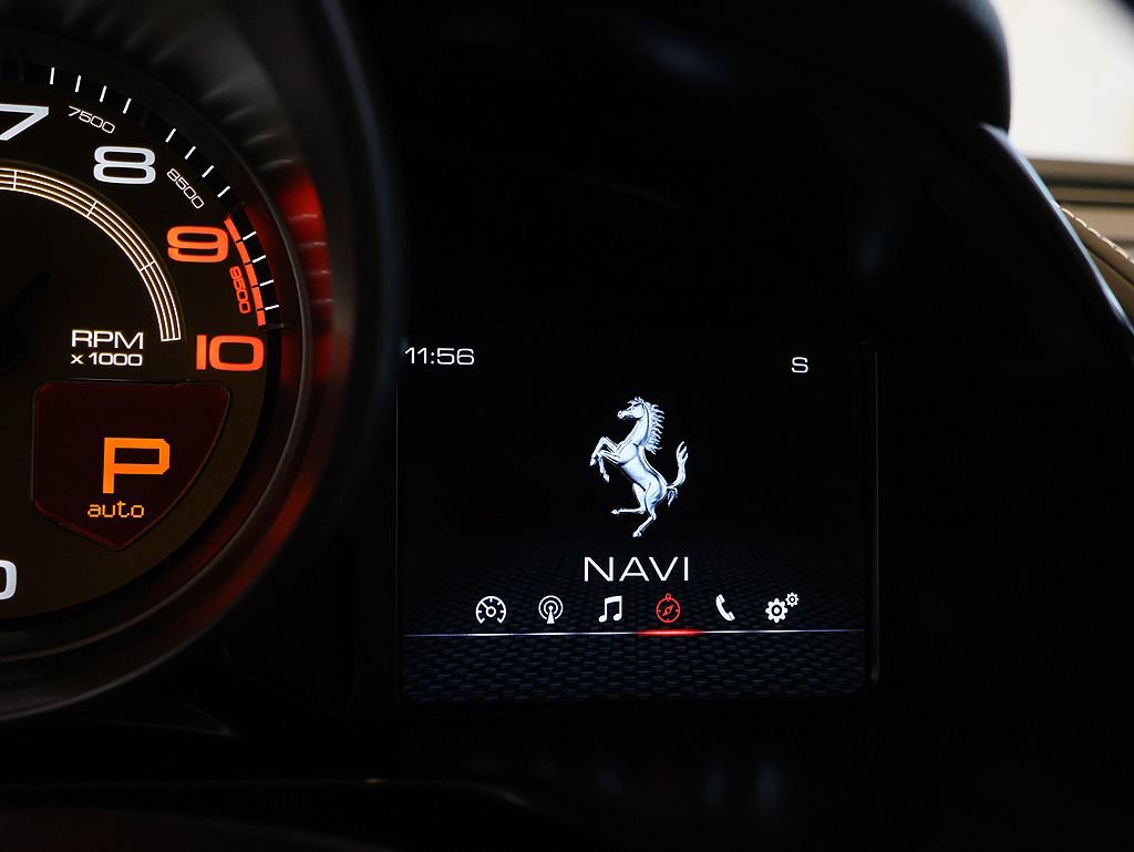 Certified 2020 Ferrari 812 Superfast RWD image 31