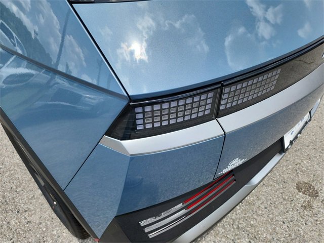 New 2025 Hyundai Ioniq 5 SE image 7