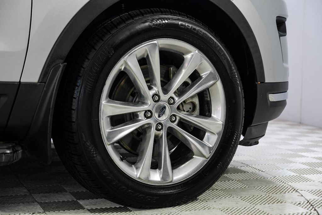 Used 2019 Ford Explorer Limited w/ Class III Trailer Tow Package FWD image 60