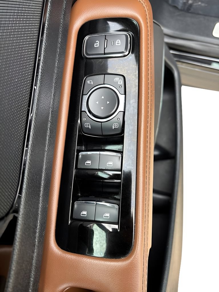 Used 2020 Lincoln Aviator Reserve w/ Equipment Group 201A AWD/4WD image 11
