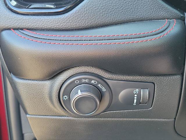 Certified 2024 Dodge Durango GT RWD image 16
