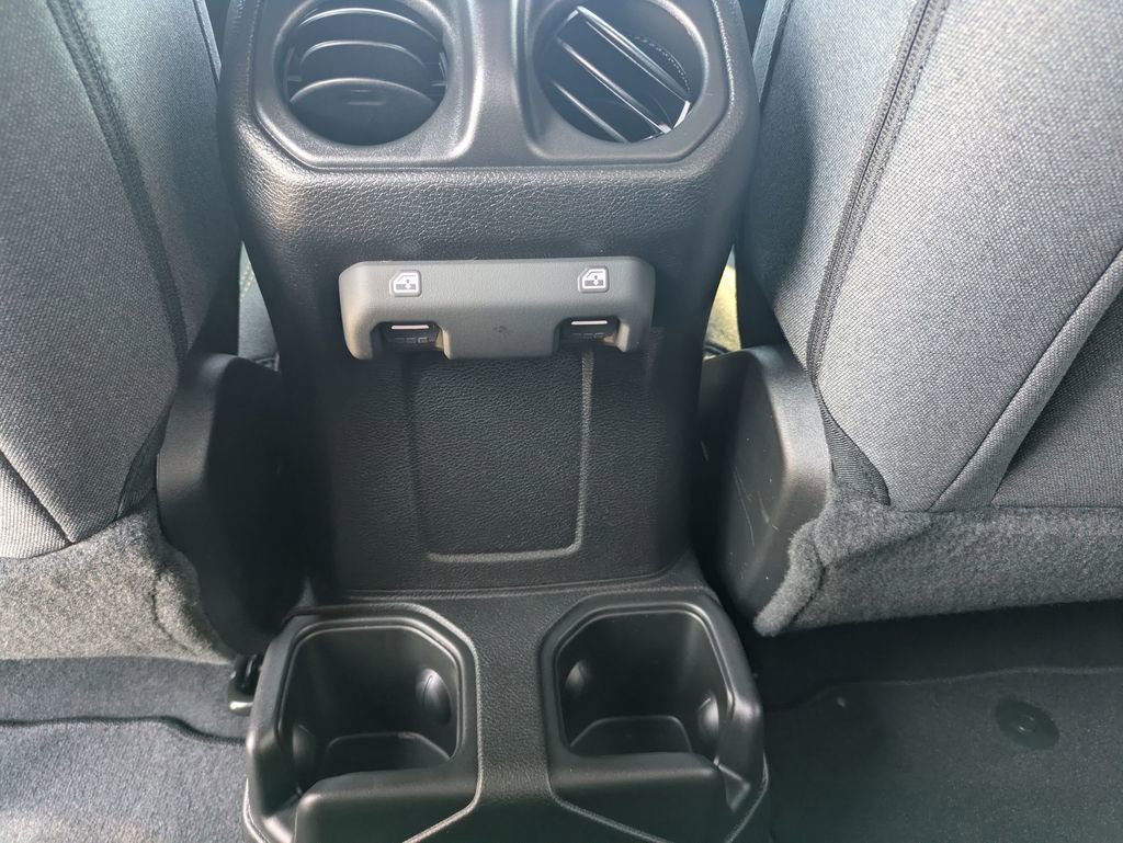 New 2025 Jeep Wrangler Sport S image 34
