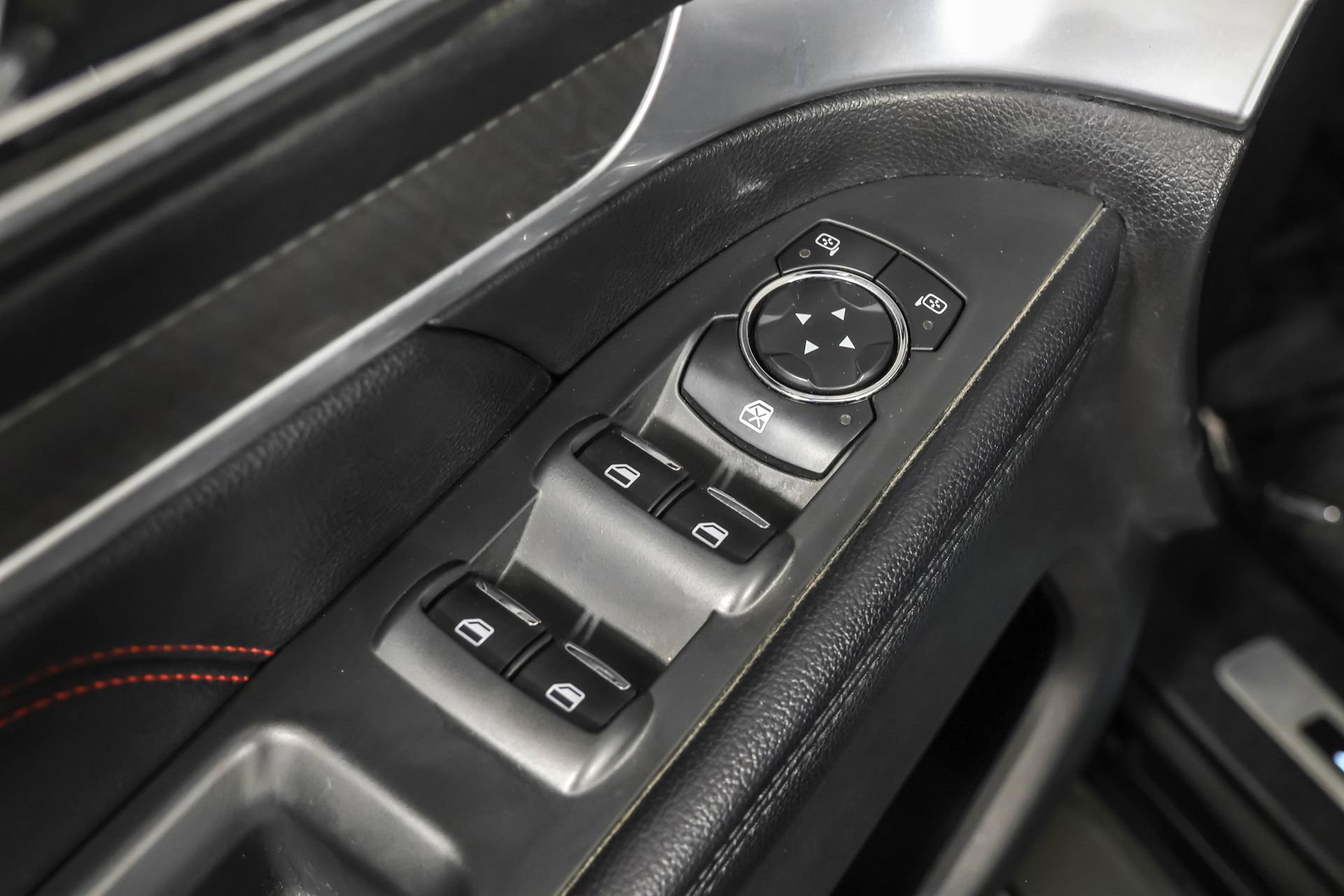 Used 2017 Ford Explorer Sport AWD/4WD image 35