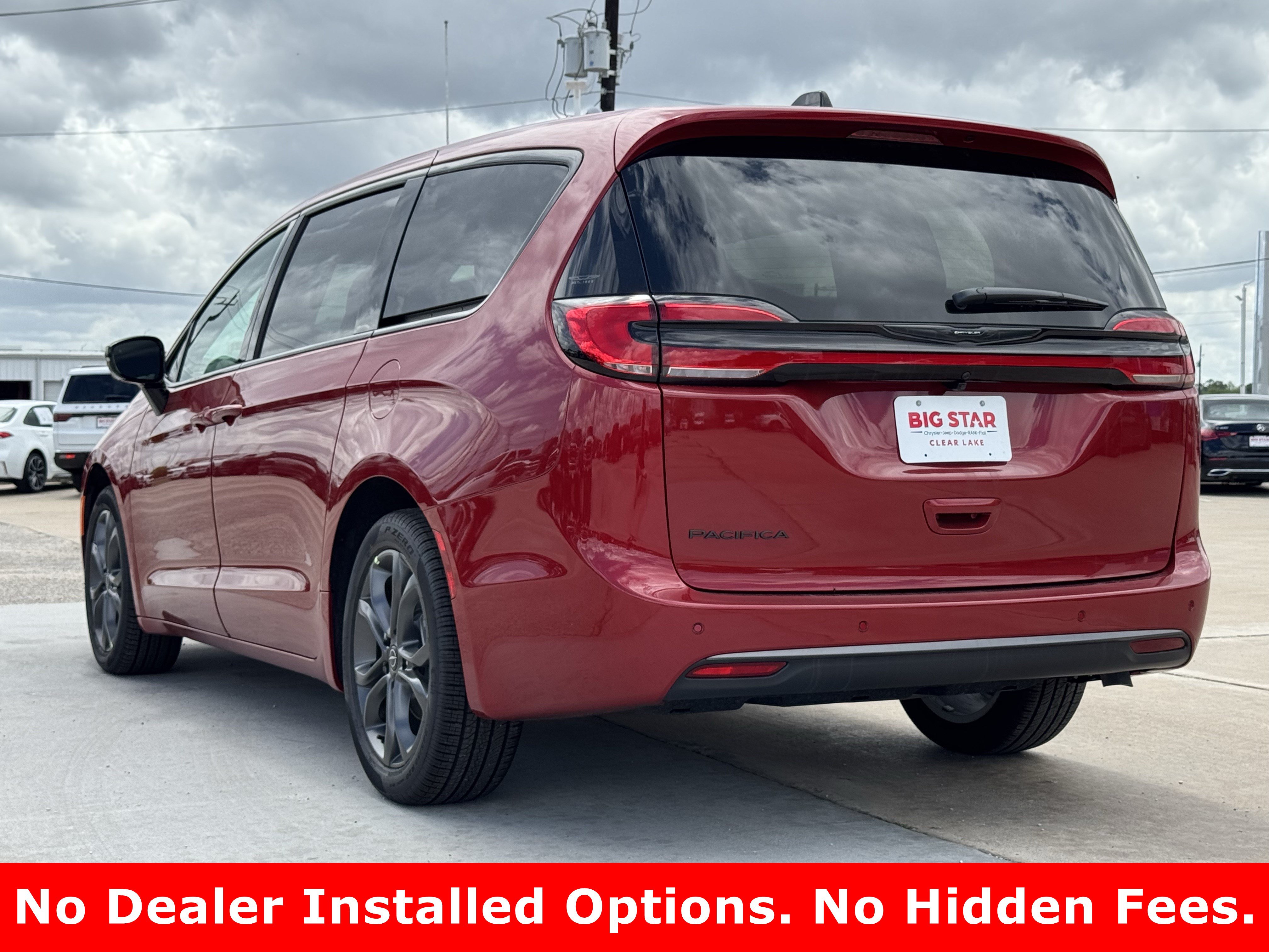 New 2026 Chrysler Pacifica Select FWD image 8