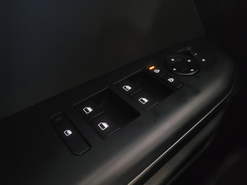 Used 2025 Kia K4 FWD image 27