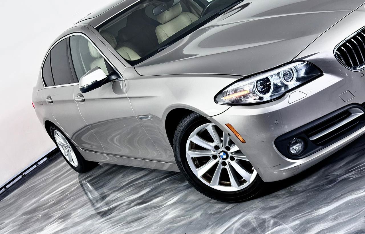 Used 2015 BMW 528i xDrive Sedan AWD/4WD image 4