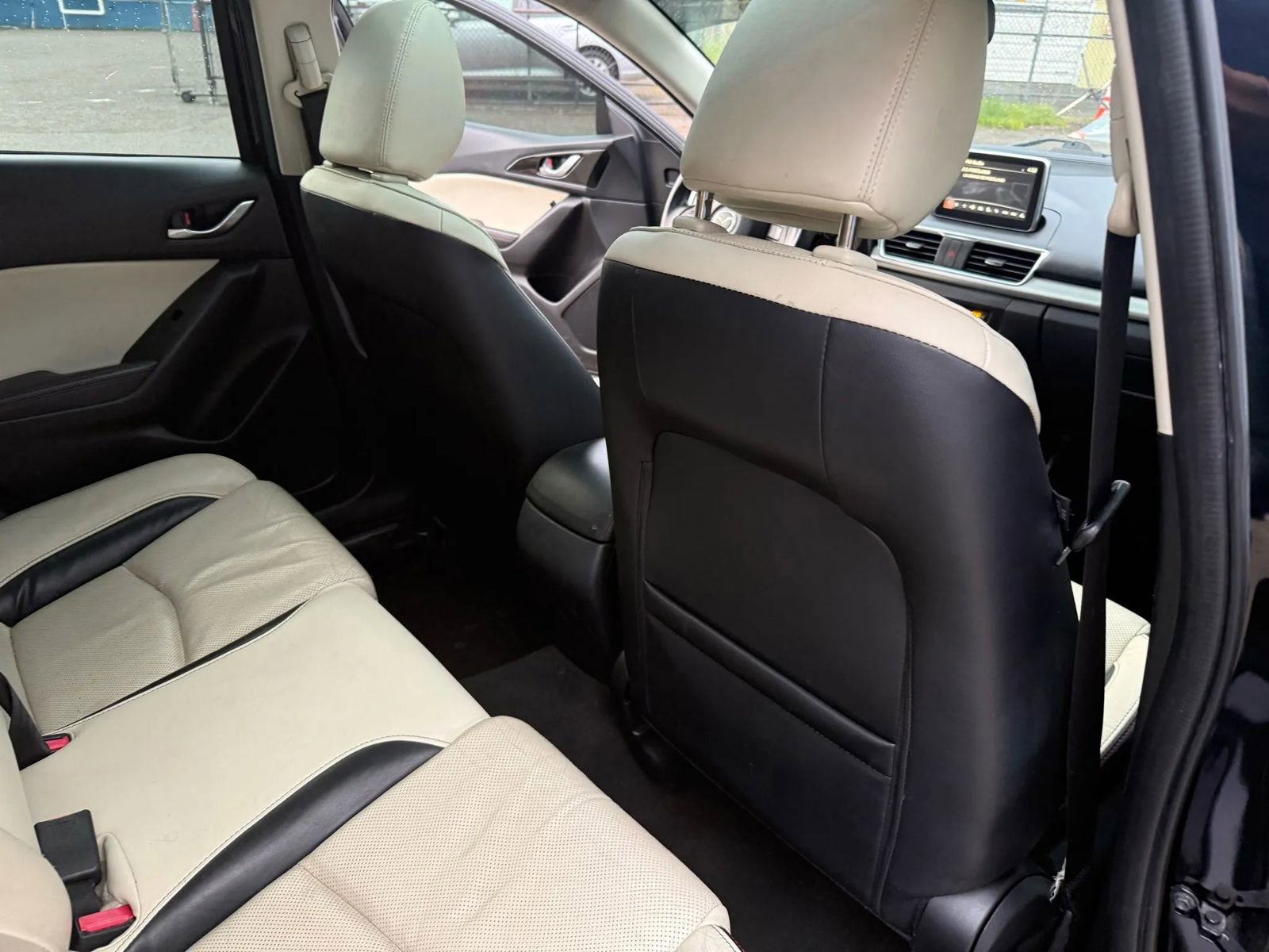 Used 2015 MAZDA MAZDA3 s Grand Touring image 14