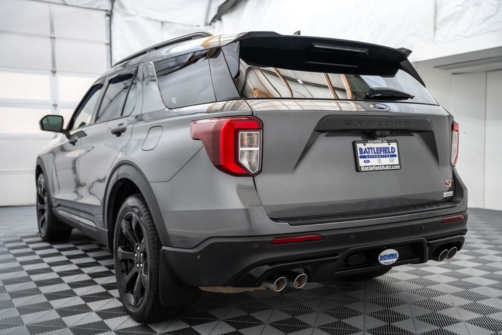 Used 2023 Ford Explorer ST w/ Equipment Group 401A AWD/4WD image 5