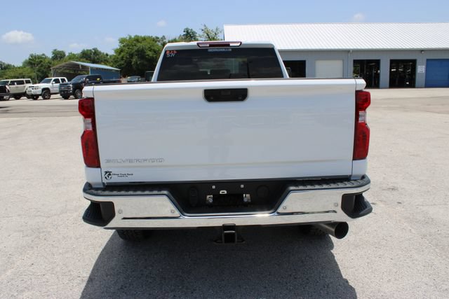 Used 2025 Chevrolet Silverado 2500 W/T w/ WT/CX Safety Package AWD/4WD image 9