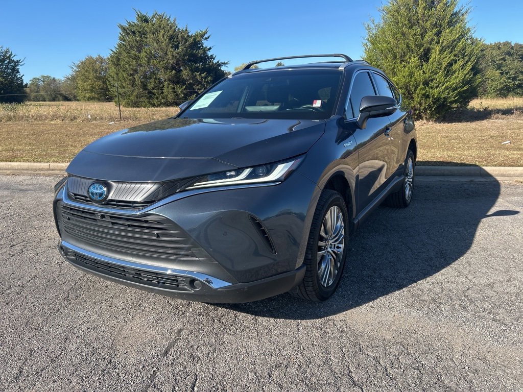 Used 2021 Toyota Venza Limited w/ Carpet Mat Package (TMS) image 1