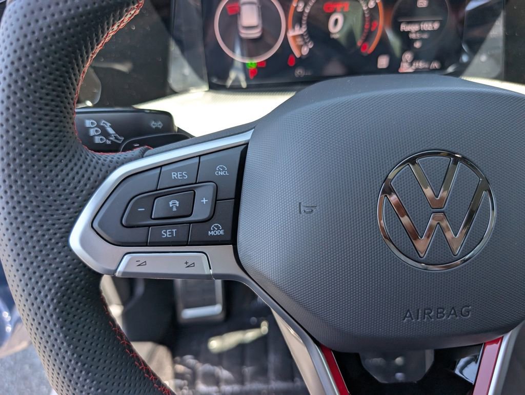 New 2025 Volkswagen GTI SE image 17