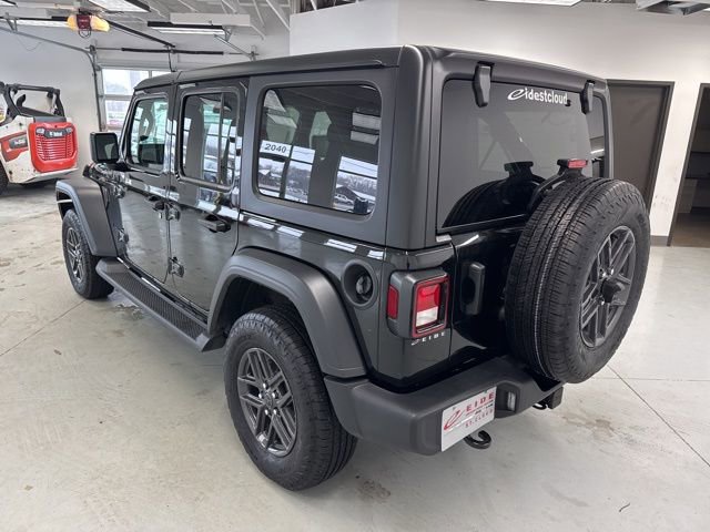 Used 2024 Jeep Wrangler Sport S image 8