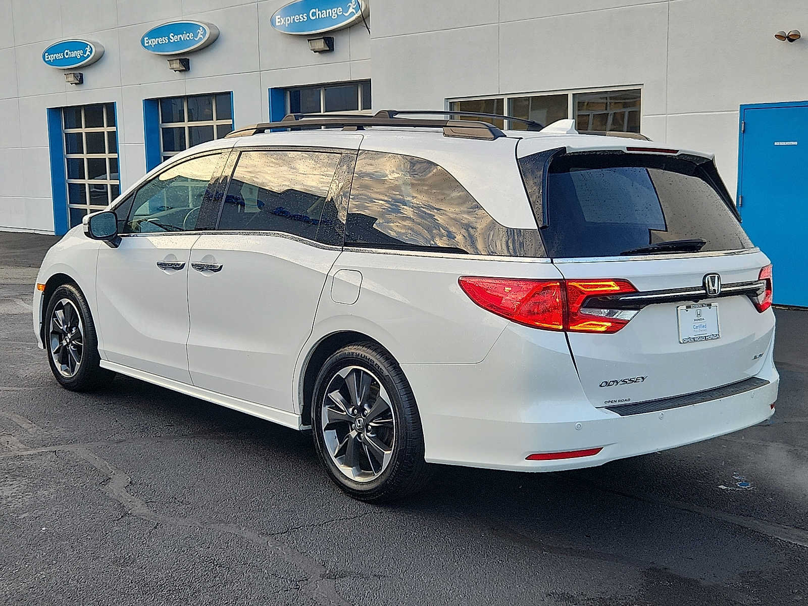 Certified 2023 Honda Odyssey Elite image 4