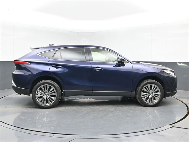 Used 2022 Toyota Venza Limited w/ Advanced Technology Package image 15