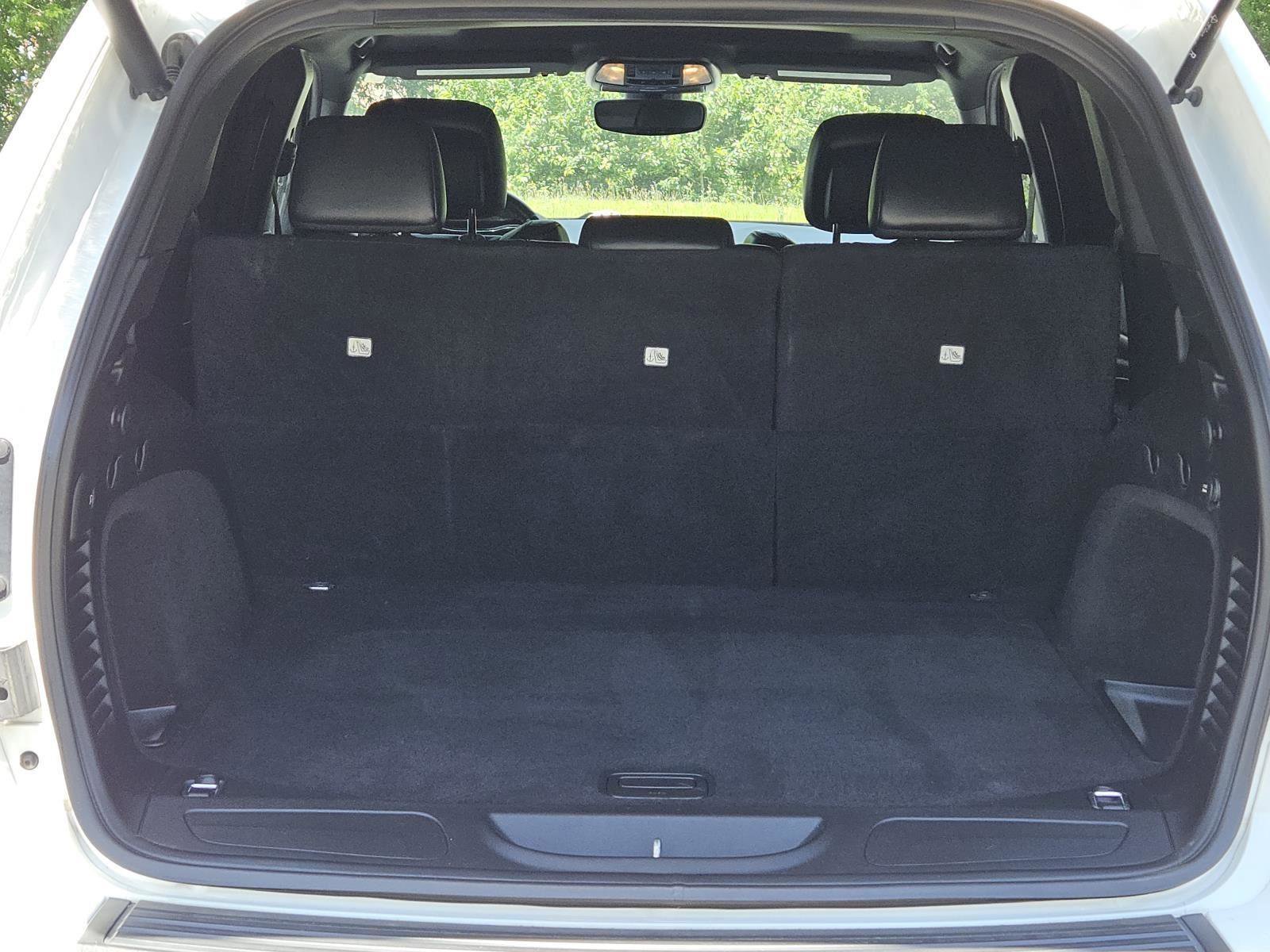 Used 2019 Jeep Grand Cherokee Altitude RWD image 8