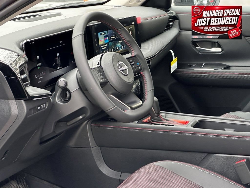 New 2025 Nissan Kicks SR w/ Interior Electronics Package AWD/4WD image 13