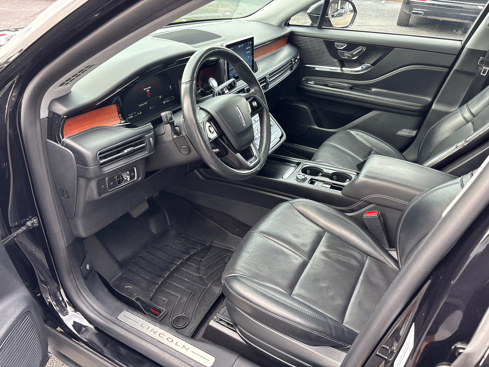 Used 2022 Lincoln Corsair Reserve w/ Elements Package AWD/4WD image 24