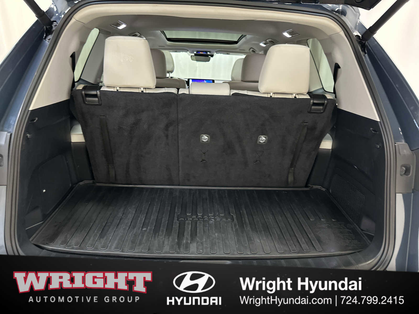 Used 2024 Toyota Grand Highlander Limited image 16