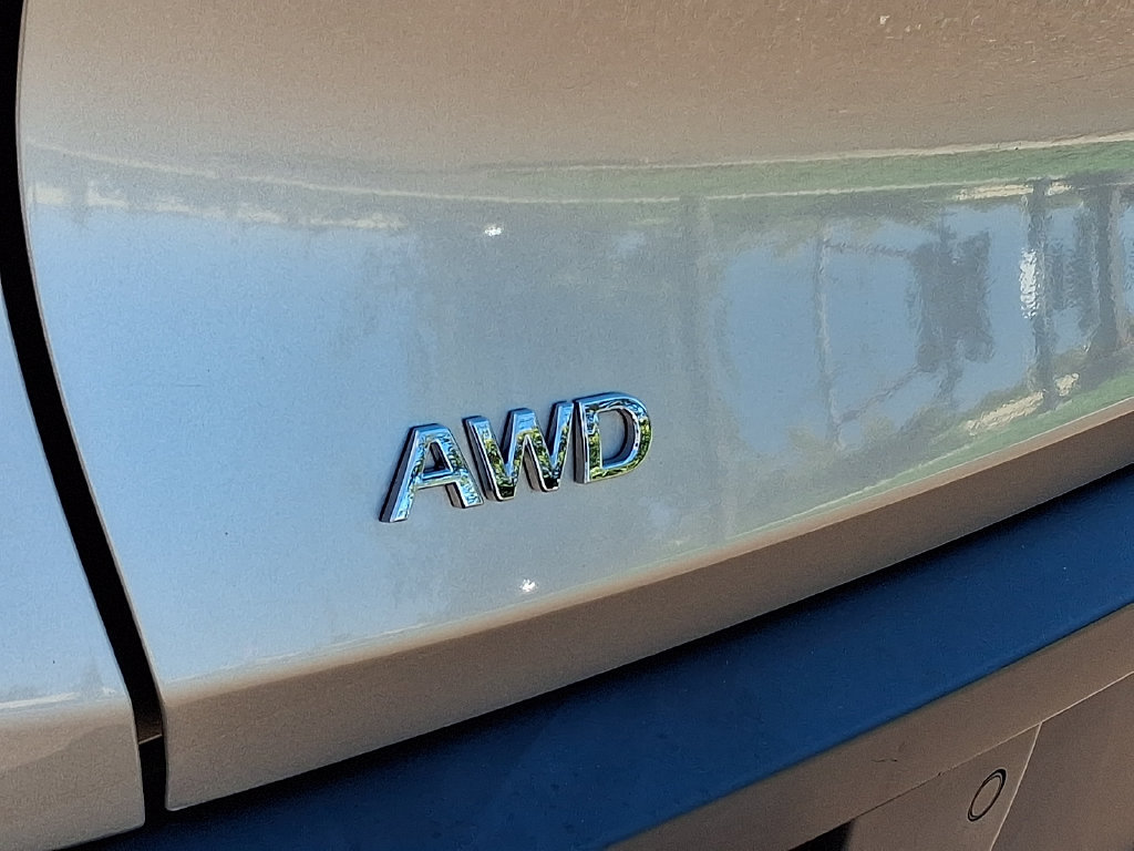 Certified 2024 INFINITI QX60 Luxe AWD/4WD image 33