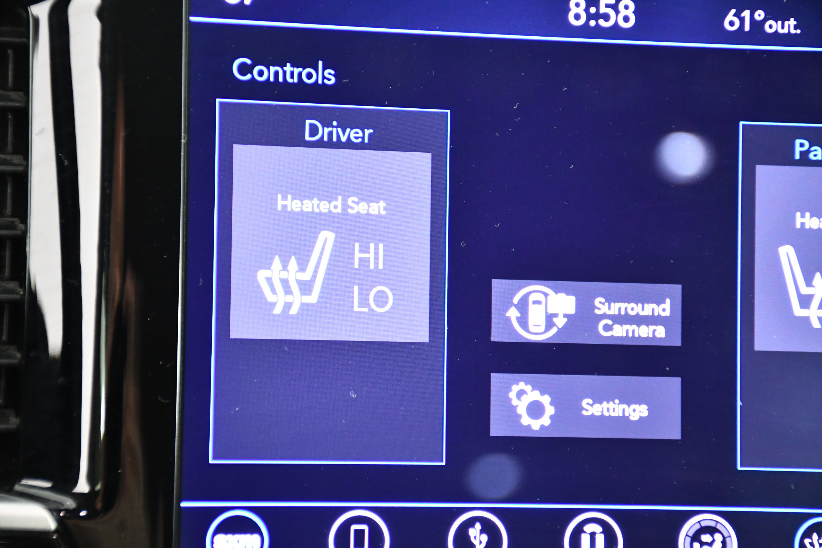 Used 2018 Chrysler Pacifica Touring-L w/ Advanced Safetytec Group FWD image 27