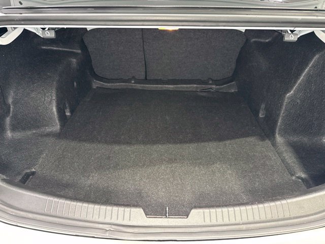 Used 2022 Chevrolet Malibu LS FWD image 23