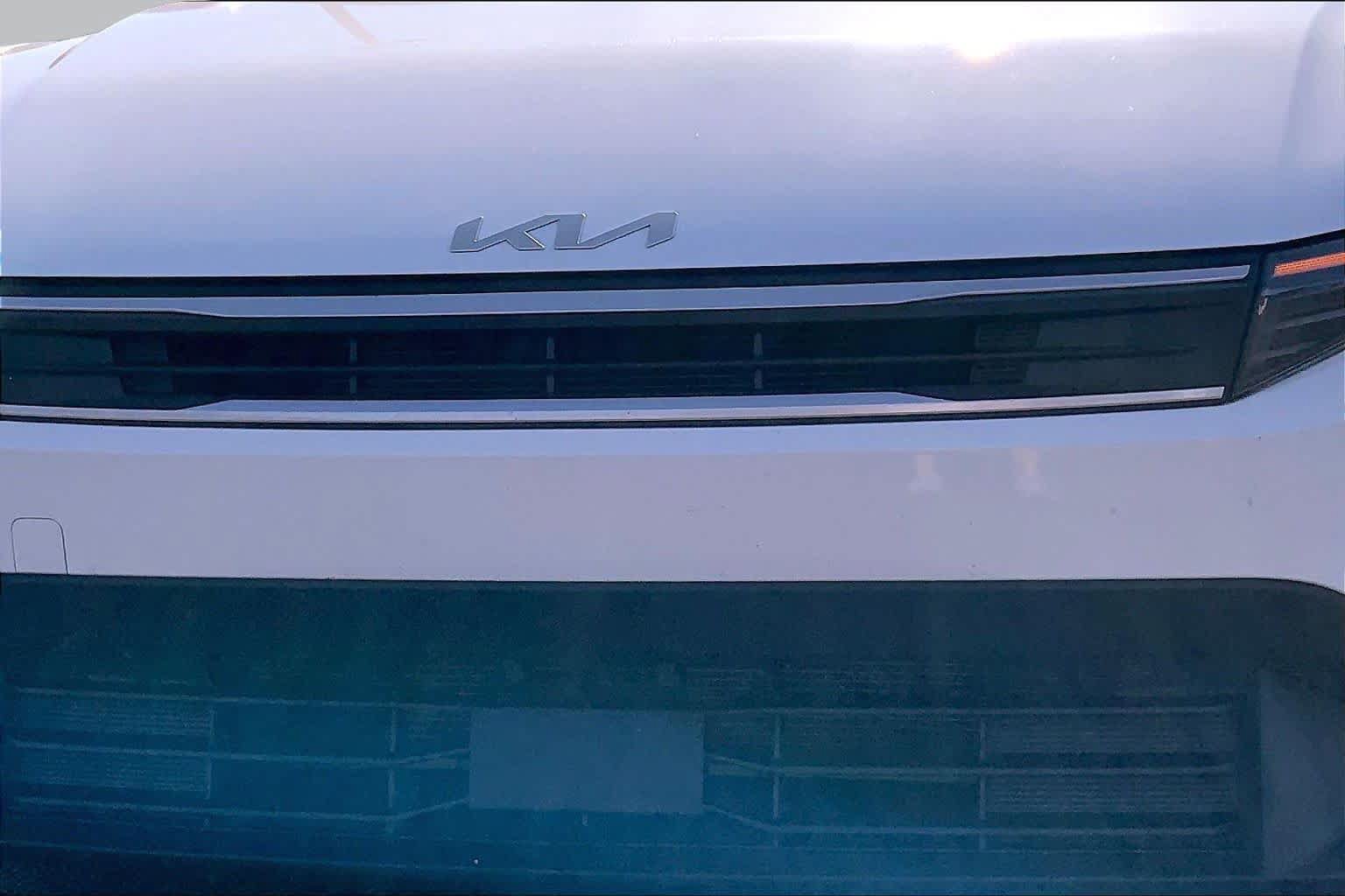 Used 2025 Kia K4 FWD image 30