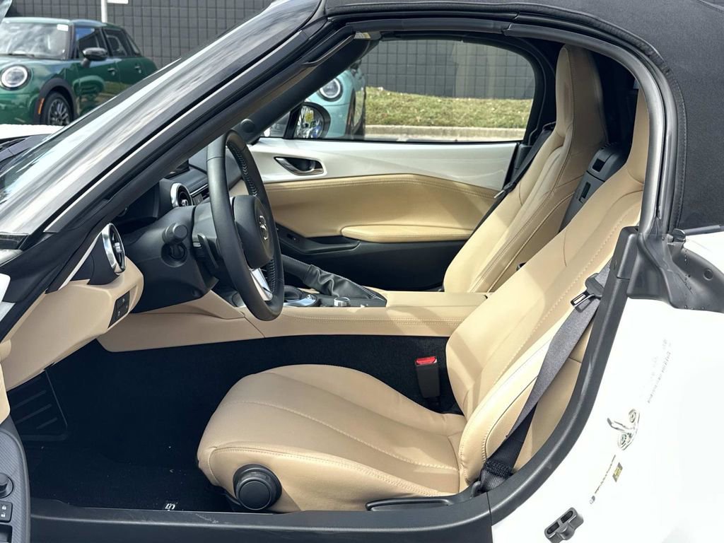 Used 2025 MAZDA MX-5 Miata Grand Touring image 25