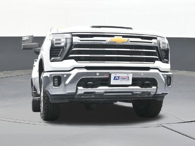 Used 2024 Chevrolet Silverado 2500 LTZ w/ LTZ Convenience Package AWD/4WD image 57