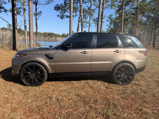 Used 2018 Land Rover Range Rover Sport HSE image 2