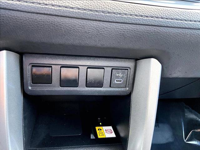 Used 2023 Toyota Corolla Cross SE image 22
