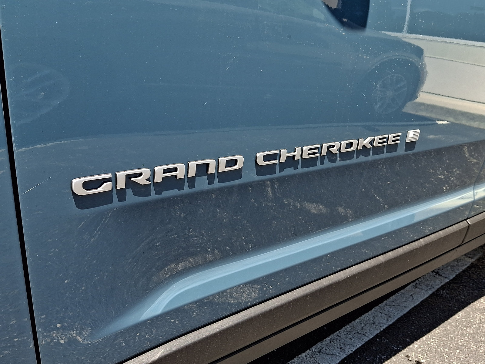 New 2026 Jeep Grand Cherokee L Limited w/ Luxury Tech Group II AWD/4WD image 19