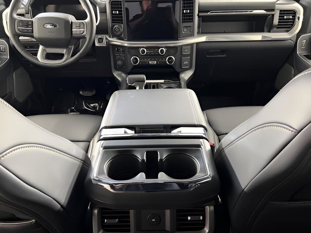 Used 2025 Ford F150 Lariat w/ Equipment Group 501A Mid image 22