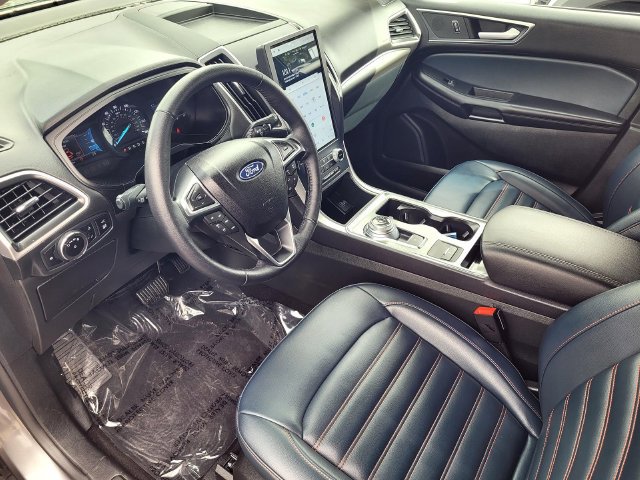 Certified 2023 Ford Edge SEL w/ Sport Appearance Package AWD/4WD image 10