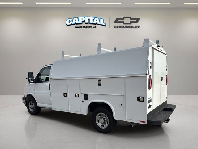 New 2025 Chevrolet Express 3500 w/ Power Convenience Package RWD image 11