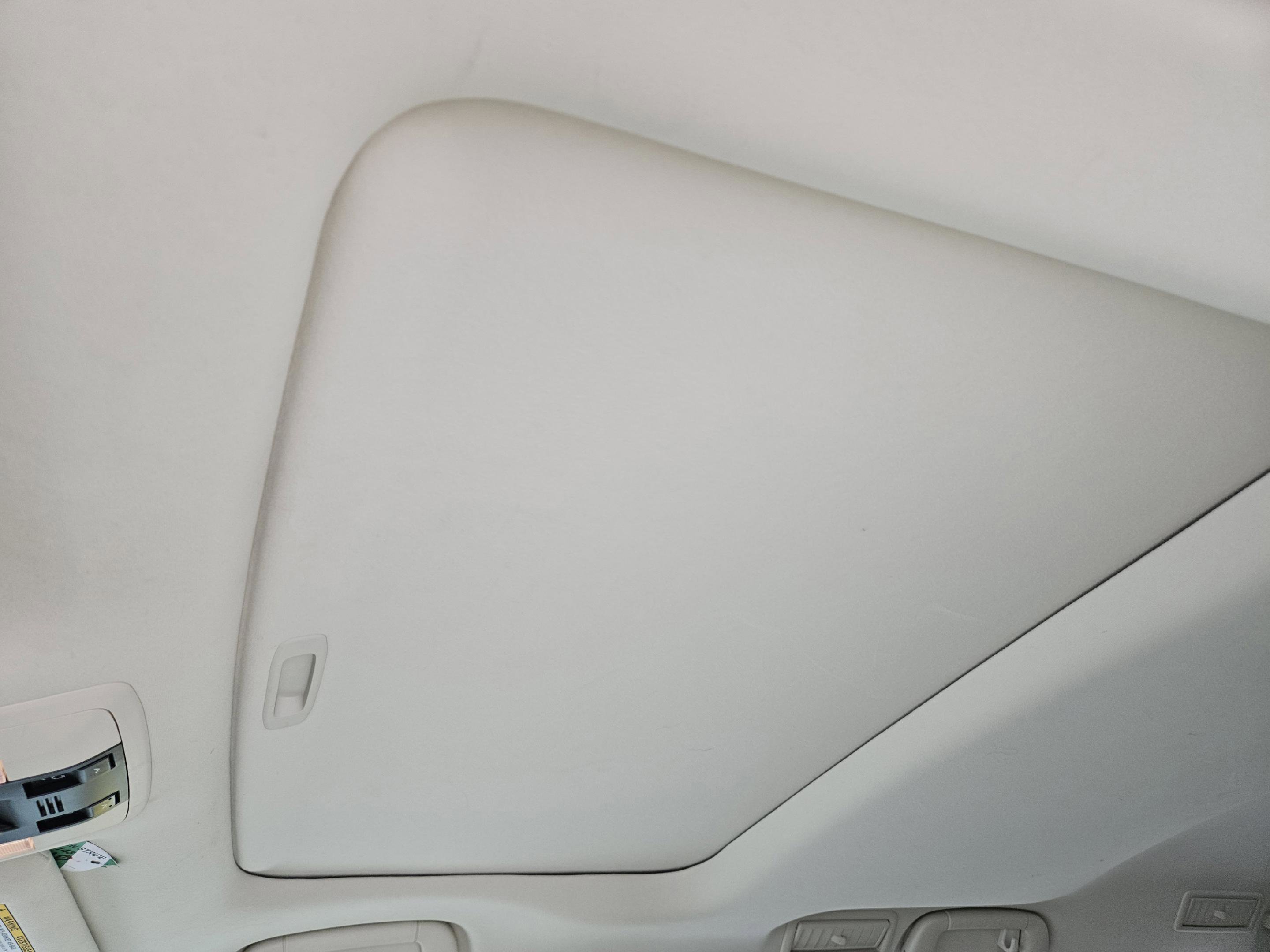 Used 2023 Lexus GX 460 Premium w/ Accessory Package image 31