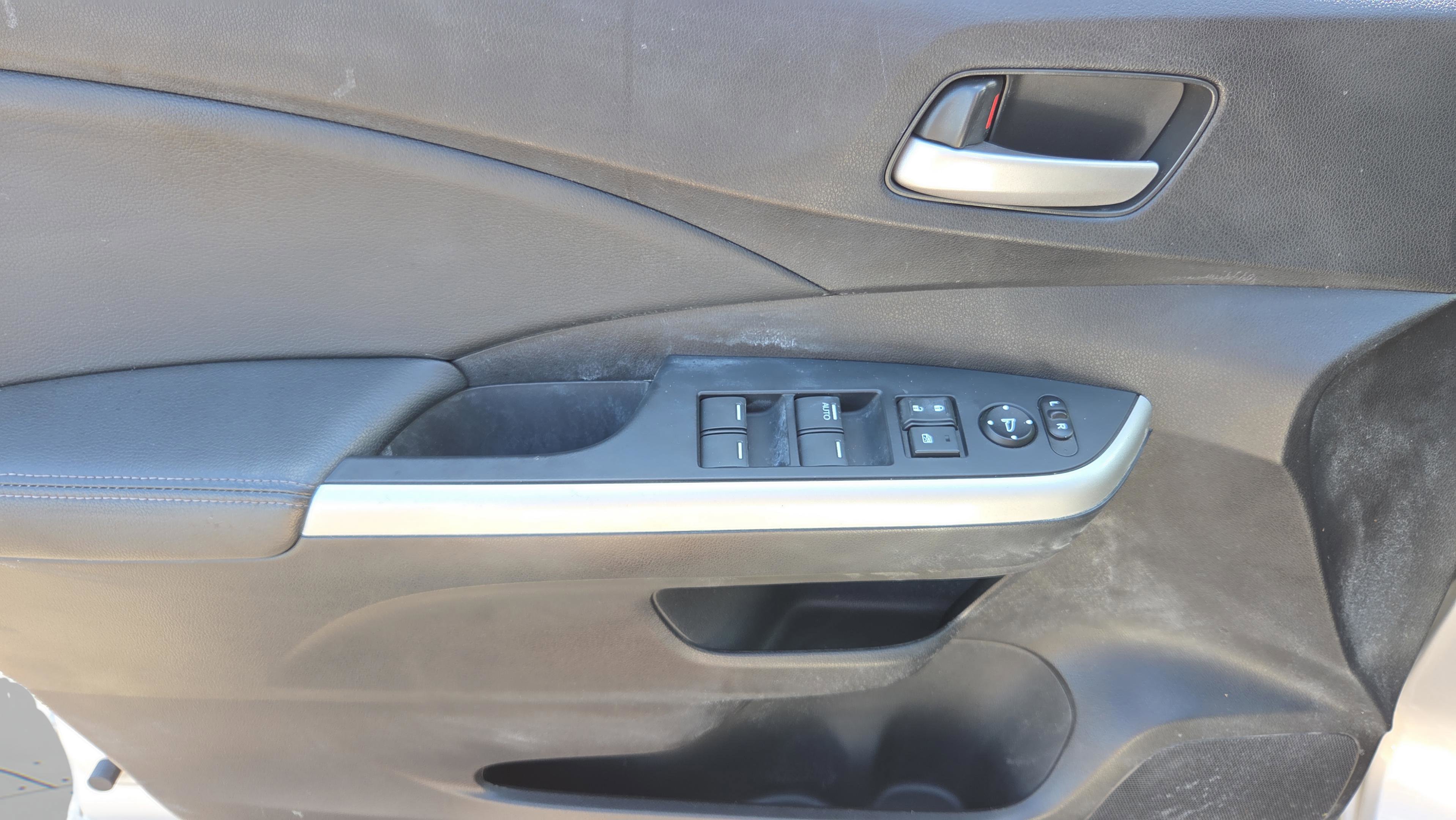 Used 2012 Honda CR-V EX-L image 25