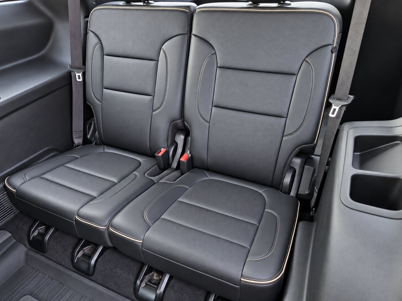 Used 2021 GMC Acadia Denali w/ Denali Technology Package FWD image 28