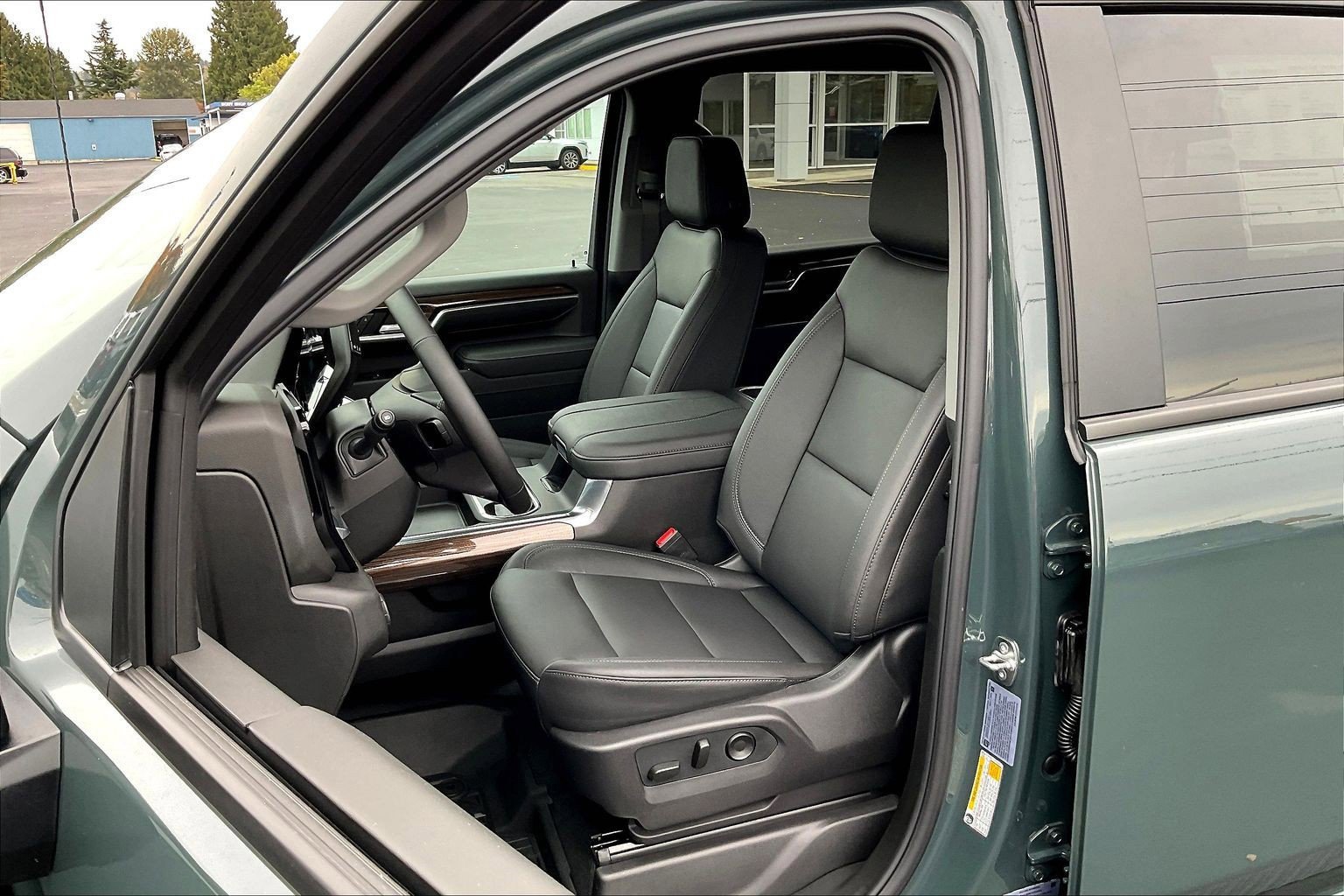 New 2026 Chevrolet Silverado 2500 LT w/ Trail Boss Package image 9