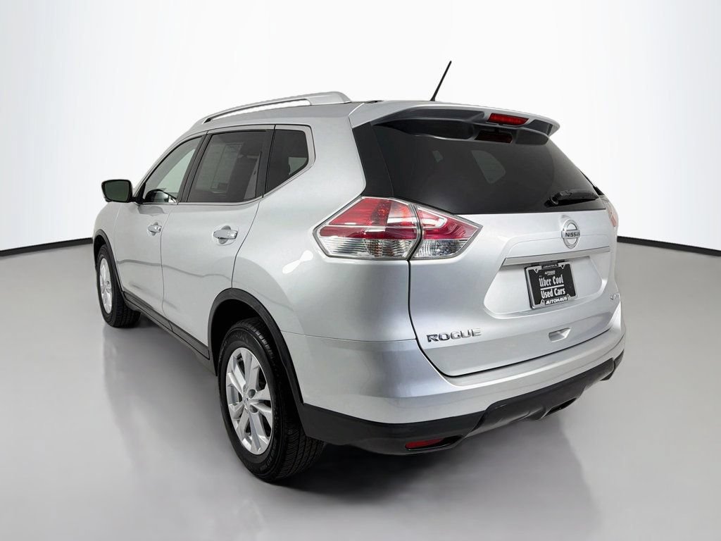 Used 2015 Nissan Rogue SV w/ SV Premium Package AWD/4WD image 5