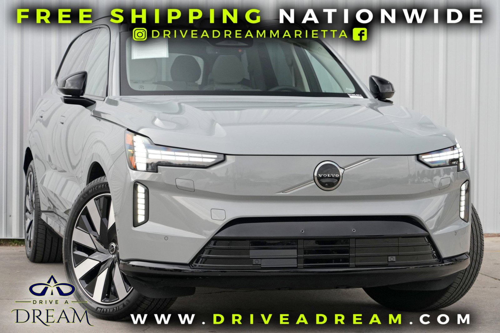 Used 2025 Volvo EX90 Ultra AWD/4WD image 2