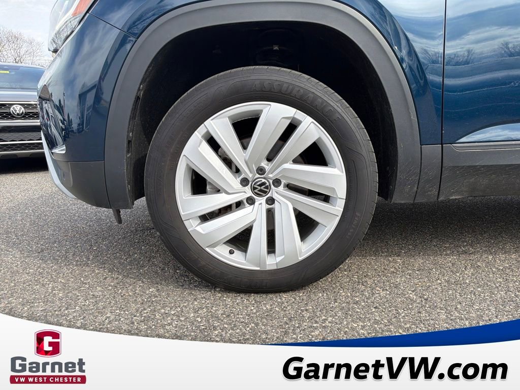 Certified 2023 Volkswagen Atlas Cross Sport SE w/ Panoramic Sunroof Package image 27