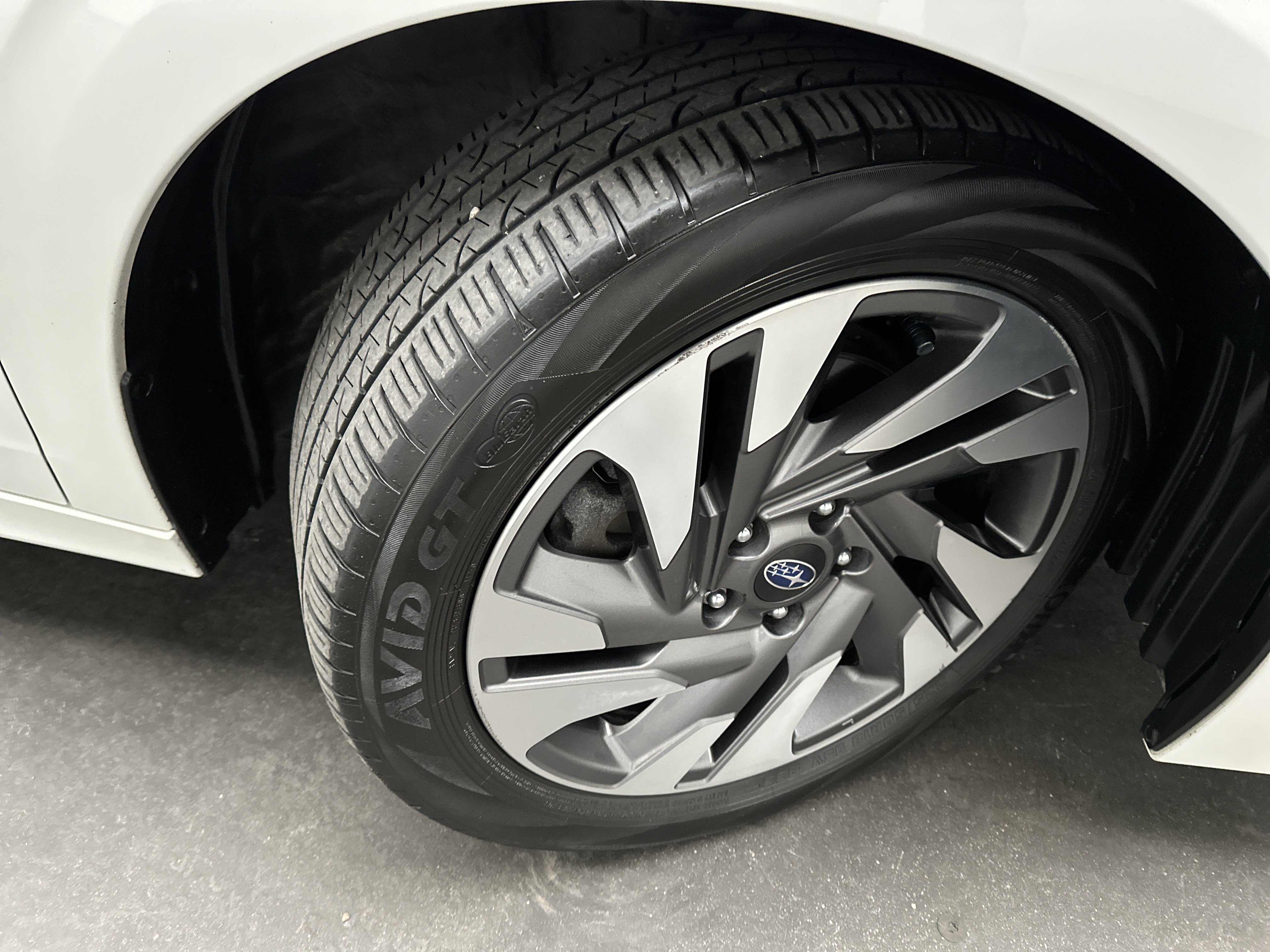 Used 2024 Subaru Legacy Limited AWD/4WD image 10